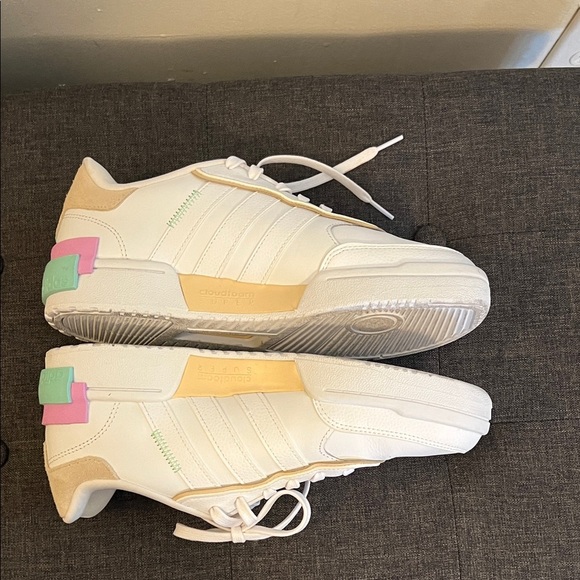Adidas White Sneakers with Colorful Details - Picture 2 of 5